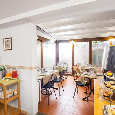 Hotel Piazza Di Spagna Roma Esterno foto