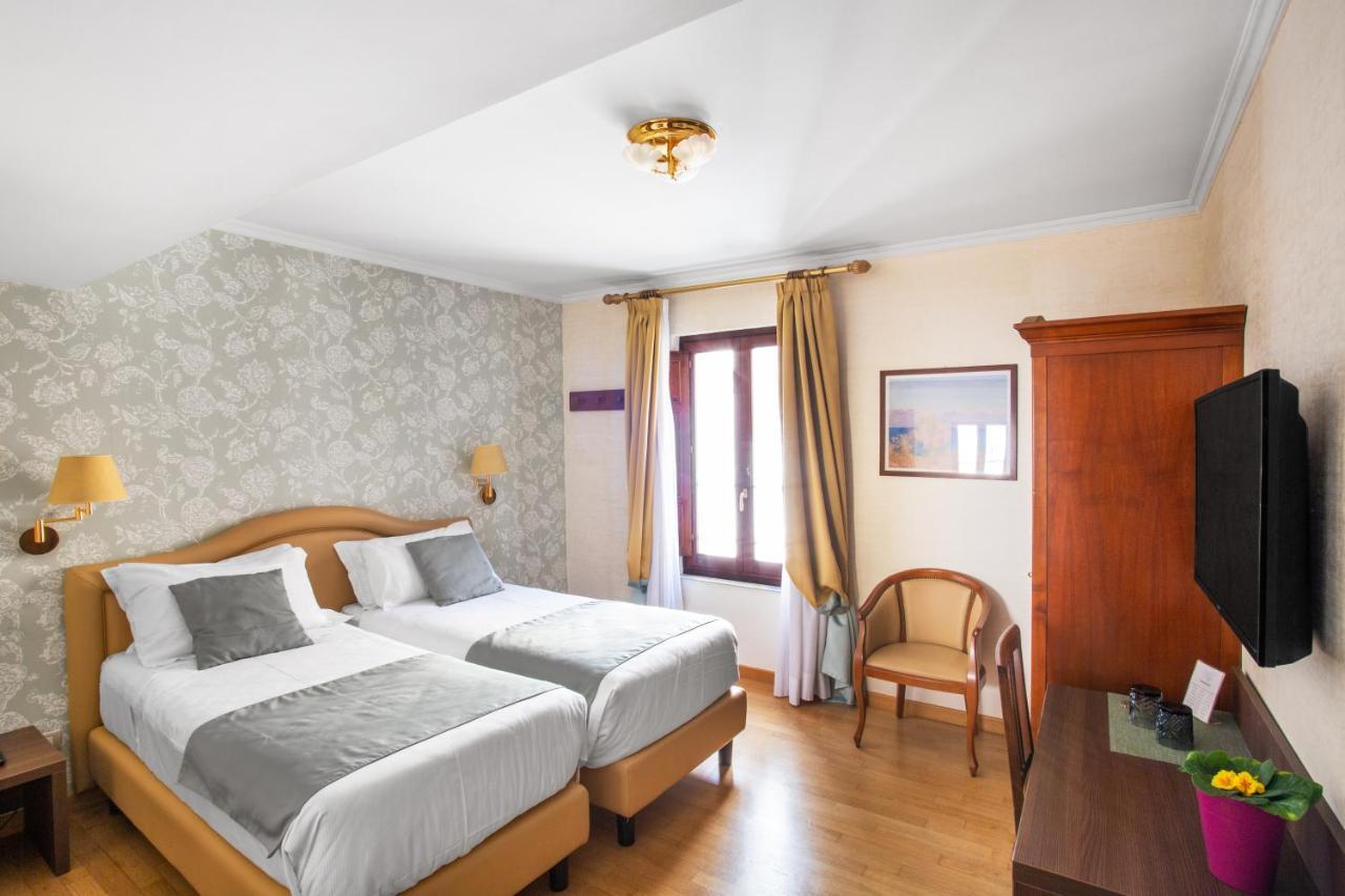 Hotel Piazza Di Spagna Roma Esterno foto